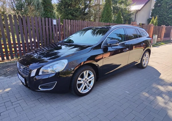 Volvo V60 cena 40900 przebieg: 166000, rok produkcji 2011 z Łódź małe 29